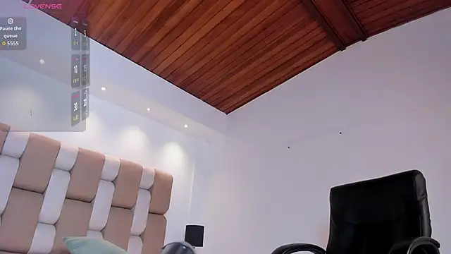 Ambar Cooxx online show from March 4, 1:07 pm