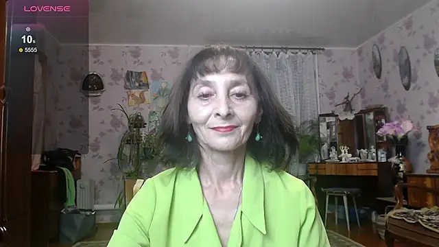 Angelina-Missteria online show from December 17, 5:17 pm