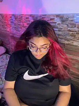 naty col online show from May 20, 1:19 pm