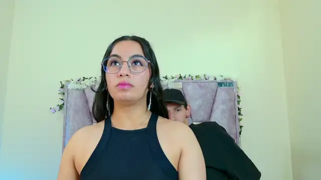 iris and damian online show from February 9, 5:26 pm