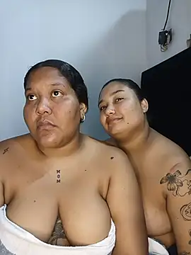 VaneandRossy online show from July 13, 11:49 pm