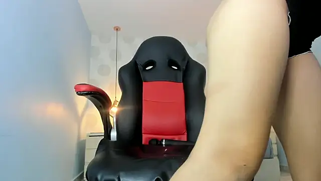 VENUSGREYS1 online show from March 7, 1:18 pm