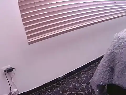 Fernanda andrew online show from March 31, 5:46 pm