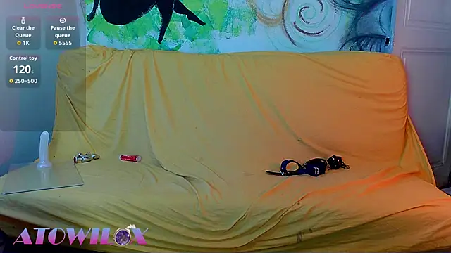atowiloxx online show from July 9, 2:08 pm