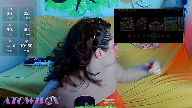 atowiloxx online show from July 16, 8:02 pm