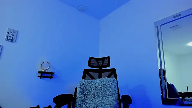 Camille aspen online show from January 6, 8:01 pm