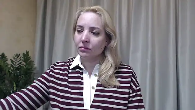 sweetpussy online show from April 15, 3:01 pm