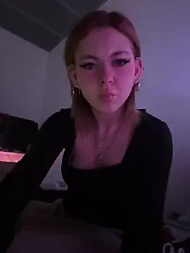 Milly-Kiss online show from March 16, 8:13 pm