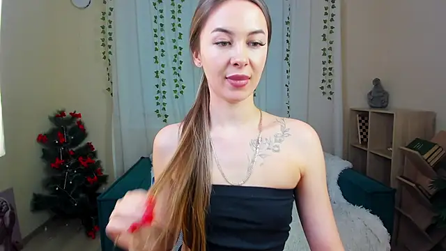 LunaCurly  online show from January 14, 11:37 am