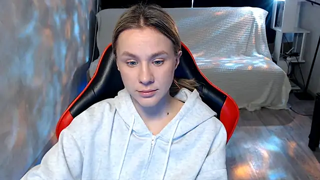 MiaBun1 online show from March 16, 3:53 am