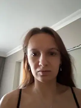 OliviaMuur online show from March 23, 6:08 am