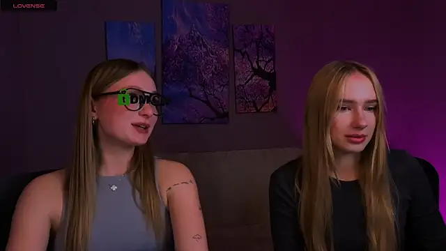 effysosweet online show from December 19, 2:42 pm