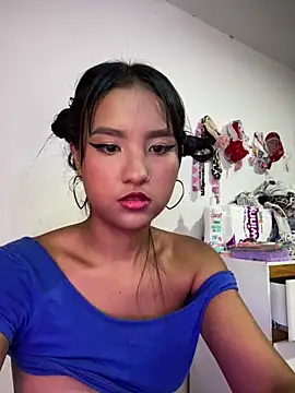 firuze hatunn1 online show from December 19, 2:38 am