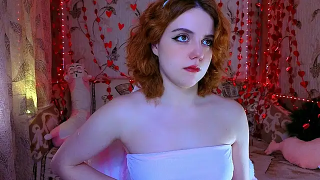 Ari Meow online show from February 15, 7:35 pm