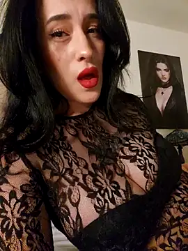 BustyVampyre online show from February 21, 9:15 pm