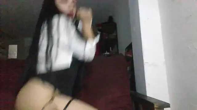 AmaTiffany online show from January 11, 7:24 am