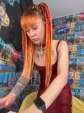 Tattoo  Moon online show from February 24, 1:16 am