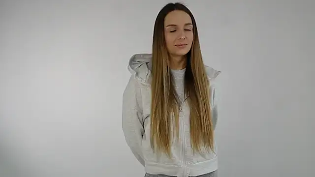 UmbraSylph online show from March 16, 10:08 am