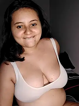 alexacurvy05 online show from February 19, 11:14 pm