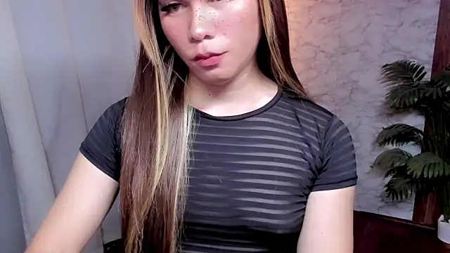 xSweet Gigi online show from December 17, 7:12 am