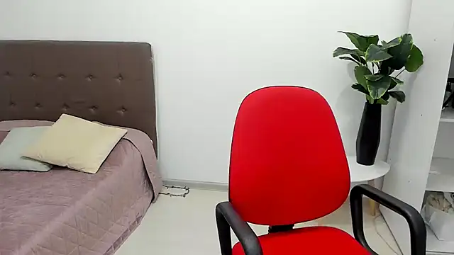 Jessy lil online show from February 18, 12:26 pm