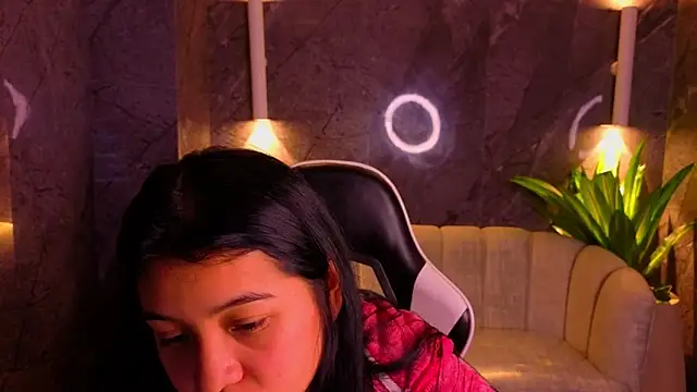 Sofi Adams Tx online show from January 16, 1:07 pm