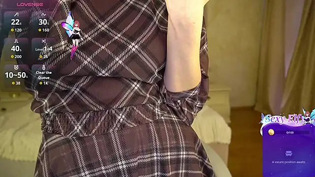 MollyyMayy online show from April 21, 2:57 pm