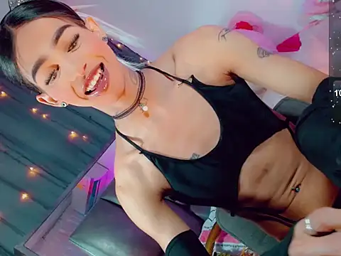 agathaferrer3 online show from February 23, 6:03 am