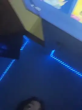 pudizinhaa  online show from April 7, 4:25 am