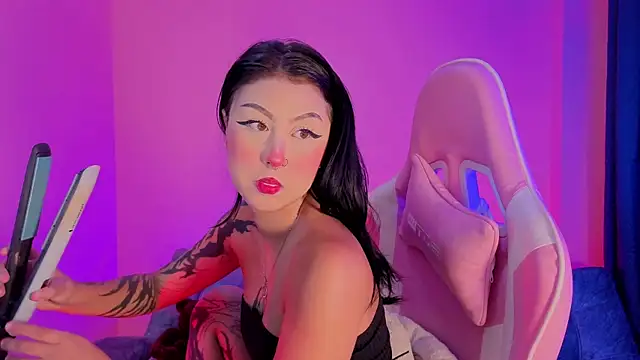 sharonbone online show from April 20, 3:09 am