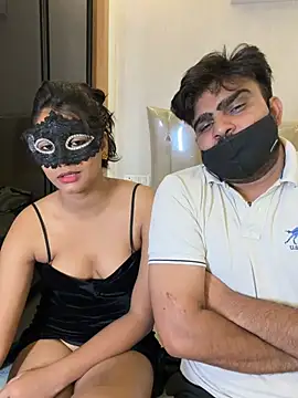 Cutie Seema online show from August 2, 6:00 pm