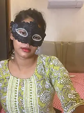 Cutie Seema online show from July 21, 1:56 pm