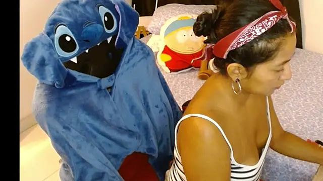 NovahPerotti online show from March 4, 6:53 am