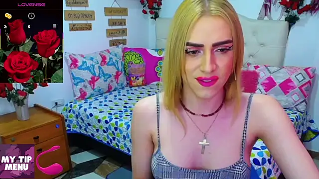 golden girl01 online show from March 8, 6:12 pm