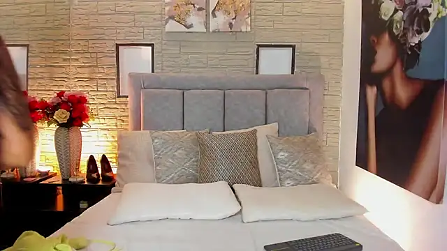 LanaRouse online show from February 2, 11:26 pm