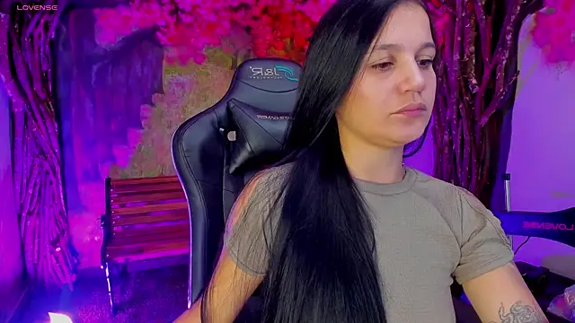 marahanson  online show from January 9, 7:29 pm