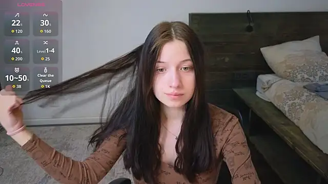 AlicePowells online show from March 23, 11:05 am