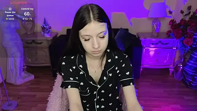 AlicePowells online show from January 6, 4:49 am