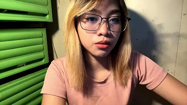 LenoraFrailey online show from January 7, 5:22 am