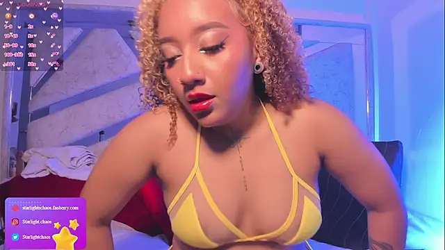 Starlights online show from February 24, 1:43 pm