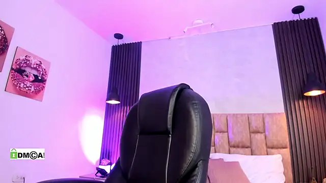 Perla dixon online show from January 12, 10:04 pm