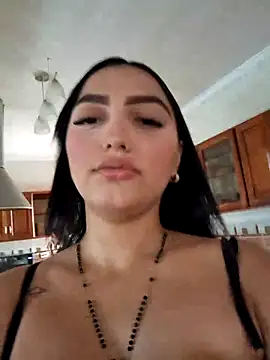 Mia em online show from February 11, 6:53 pm