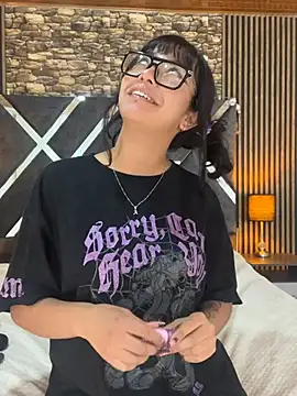 Amy channel online show from April 18, 1:46 pm