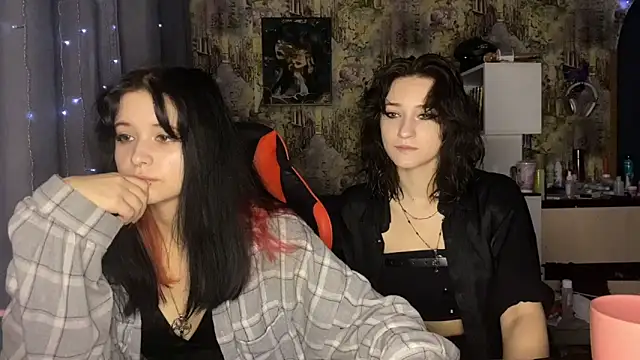 Absent Fairy online show from August 9, 6:00 pm