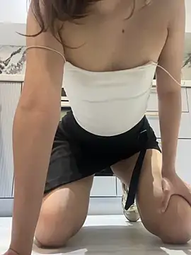 Sarah2127 online show from February 2, 7:02 pm