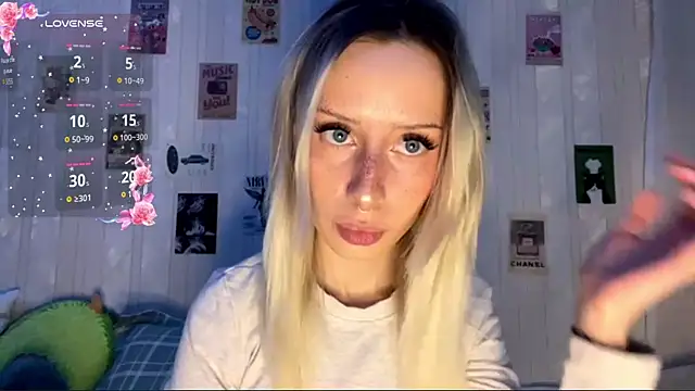 BrittanieKerkhoff online show from January 16, 2:13 pm