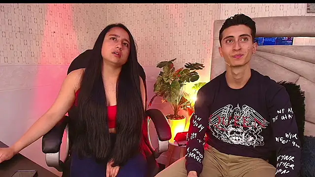 Ithan Skin online show from March 12, 11:57 am