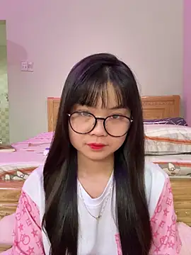    KARA    online show from March 24, 3:56 am