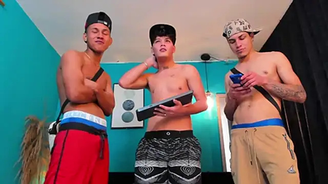 Oficial KingOfHeavens online show from January 11, 9:31 pm