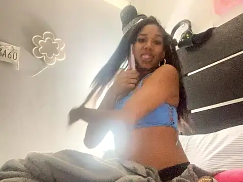 Ahlanacherae creamz online show from January 11, 3:22 am